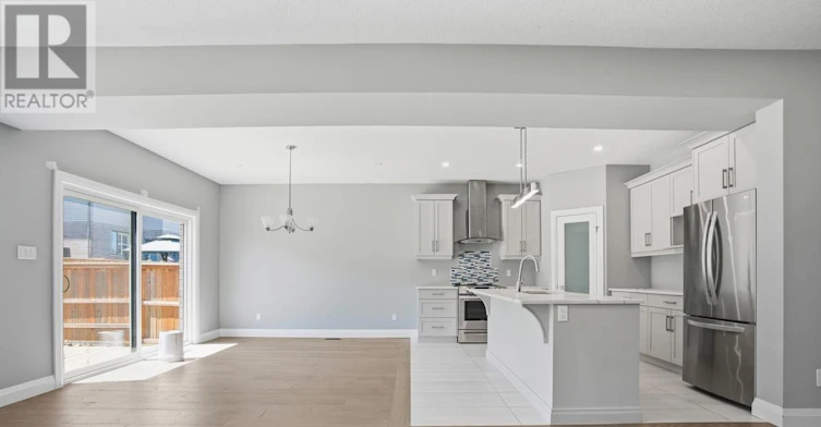 UPPER-2775 Oriole Drive, London, ON, N6M 0G9 - 9