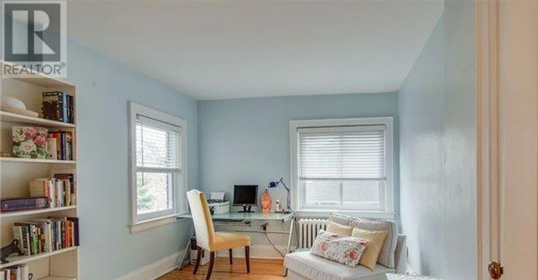 MAIN-75 Spruce Hill Road, Toronto, ON, M4E 3G2 - 9