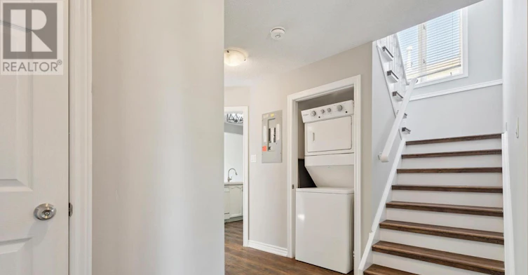 UPPER-62 Arthur Avenue, Barrie, ON, L4M 6H5 - 7