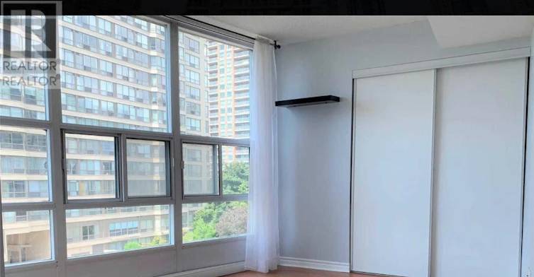 405-33 Elm Drive W, Mississauga, ON, L5B 4M2 - 4