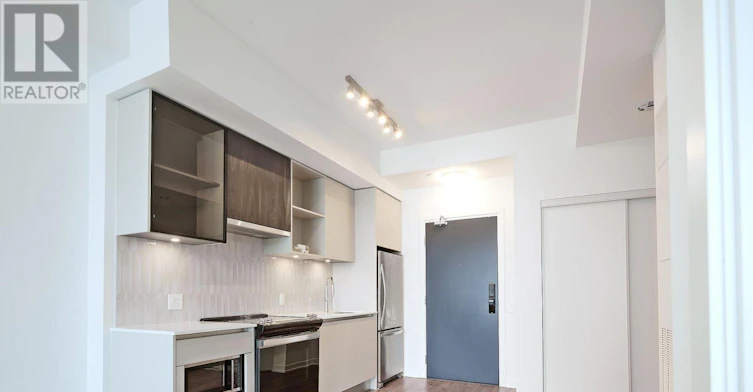 535-395 Dundas Street W, Oakville, ON, L6M 4M2 - 4