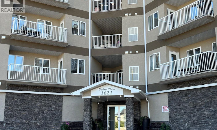 102-1621 Dakota Drive