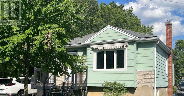 MAIN-117 36th Street EAST, Hamilton, ON, L8V 3Z3 - 3
