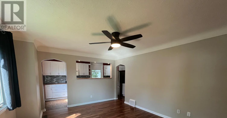 MAIN-117 36th Street EAST, Hamilton, ON, L8V 3Z3 - 8