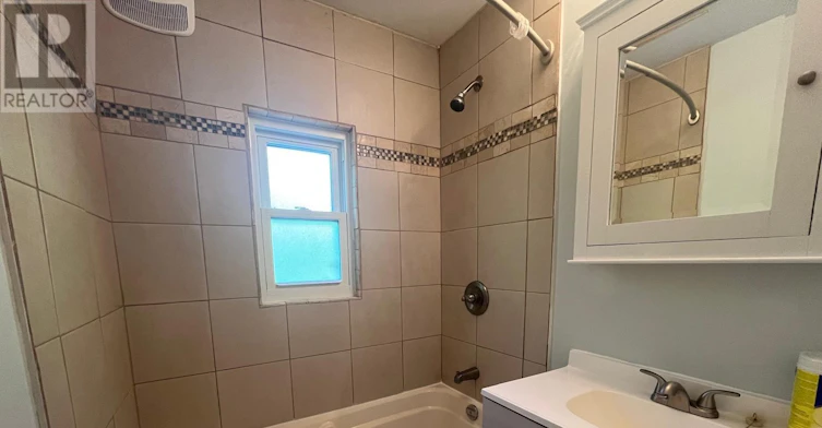 MAIN-117 36th Street EAST, Hamilton, ON, L8V 3Z3 - 10