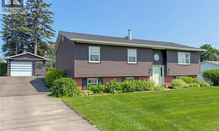 106 Bicentennial Drive