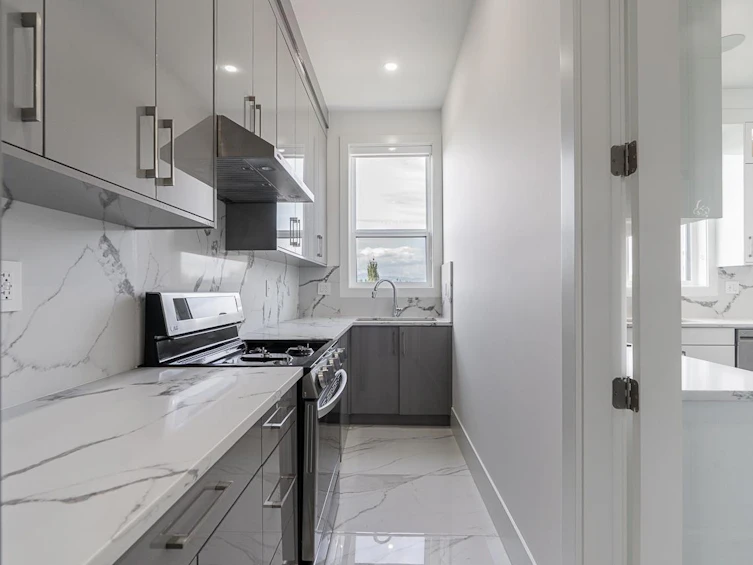 15051 63a Avenue, Surrey, BC, V3S 3H8 - 10