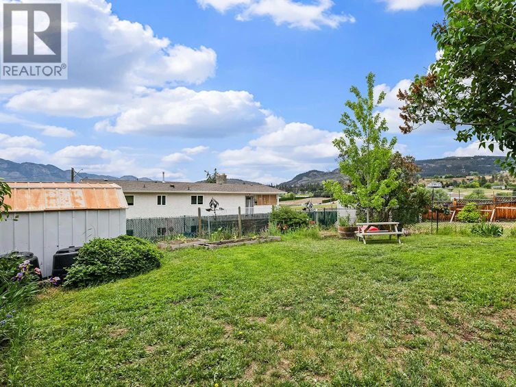 2447 Margaret Road, Westbank, BC, V4T 1N6 - 41