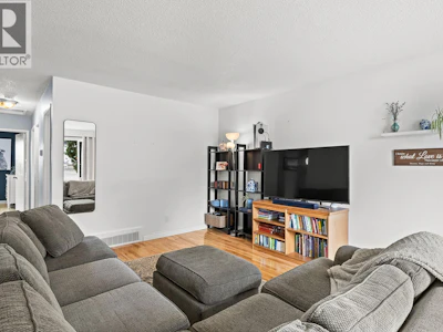 2447 Margaret Road - 5