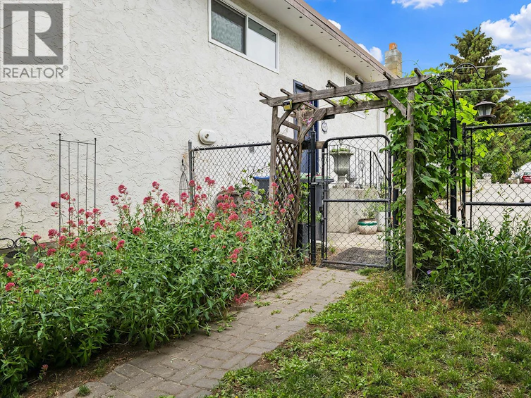 2447 Margaret Road, Westbank, BC, V4T 1N6 - 35