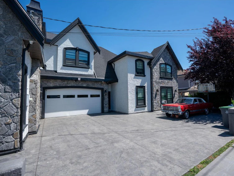 8866 134b Street, Surrey, BC, V3V 5T4 - 2