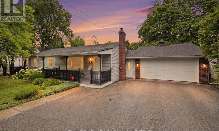 1924 Balsam Avenue