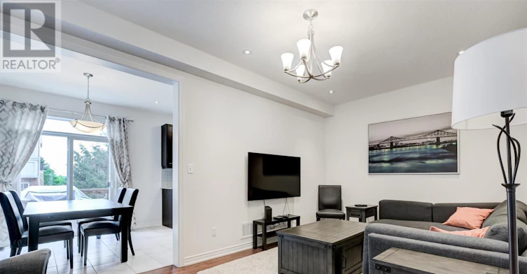 27 Erinview Terrace, Toronto, ON, M9C 0C3 - 3