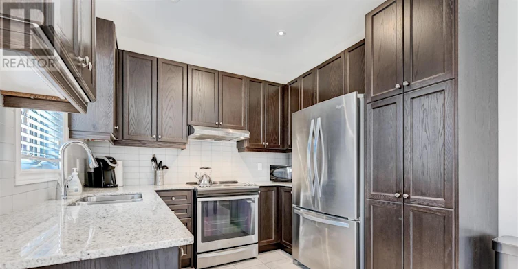 27 Erinview Terrace, Toronto, ON, M9C 0C3 - 10