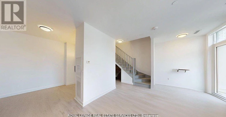 105-36 Zorra Street, Toronto, ON, M8Z 0G5 - 4