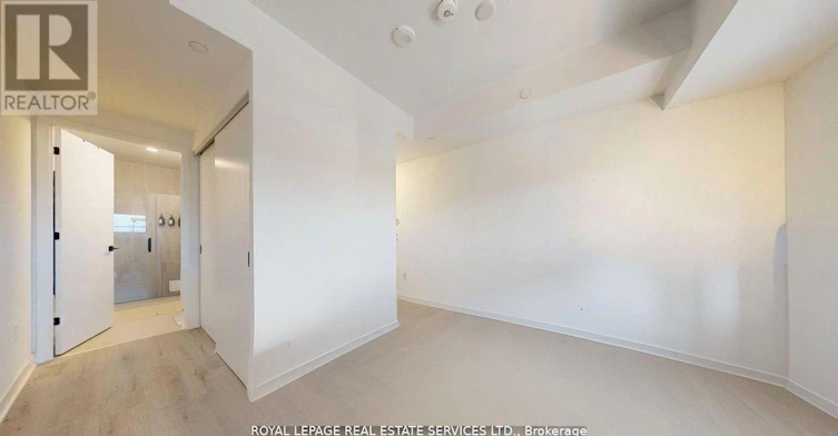 105-36 Zorra Street, Toronto, ON, M8Z 0G5 - 9
