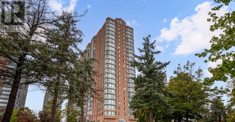 713-145 Hillcrest Avenue, Mississauga, ON, L5B 3Z1