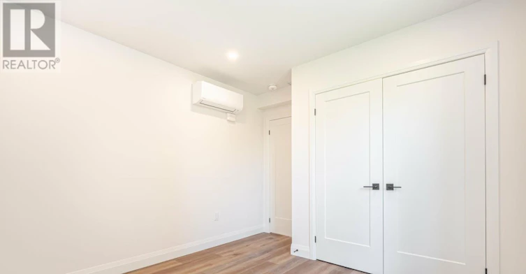 GSUITE-40 Montcalm Avenue, Toronto, ON, M6E 4N7 - 15