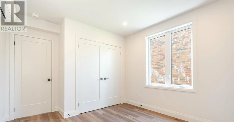 GSUITE-40 Montcalm Avenue, Toronto, ON, M6E 4N7 - 14