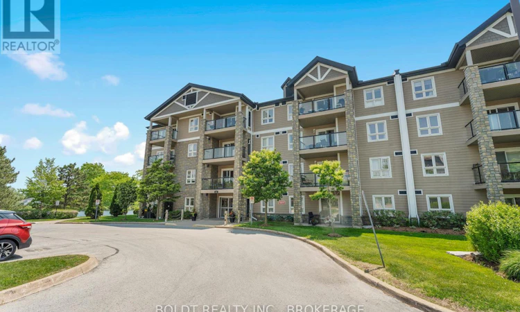 1214-330 Prince Charles Drive S