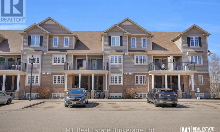 46B-15 Carere Crescent
