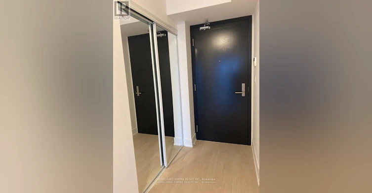 2511-955 Bay Street, Toronto, ON, M5S 2A2 - 9