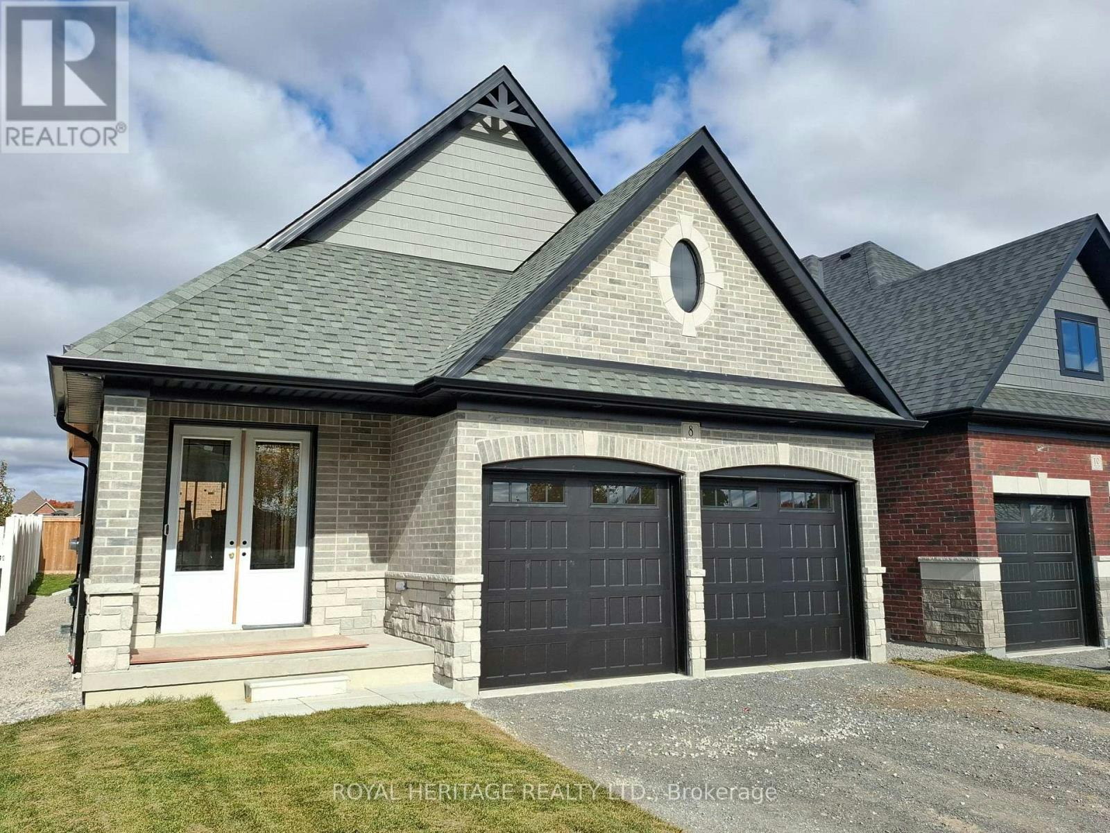 8 St Augustine Drive, Whitby, ON, L1M 0L7
