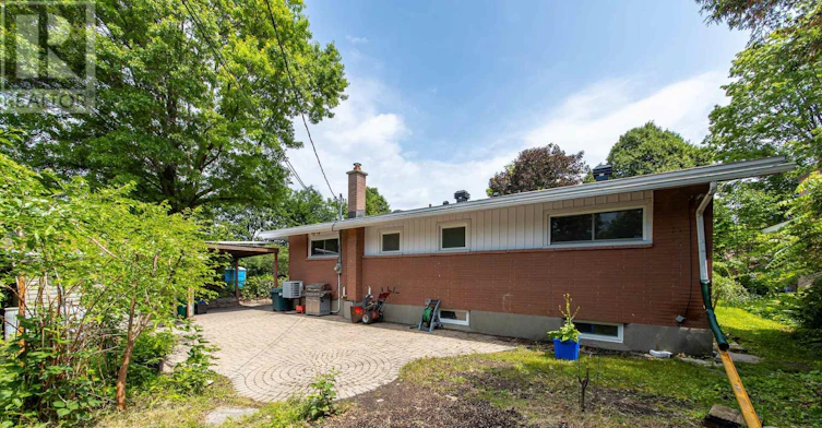 2097 Kingsley Road, Ottawa, ON, K2C 2X6 - 29