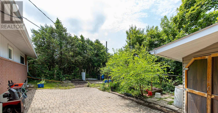 2097 Kingsley Road, Ottawa, ON, K2C 2X6 - 28