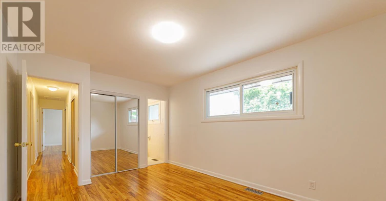 2097 Kingsley Road, Ottawa, ON, K2C 2X6 - 13