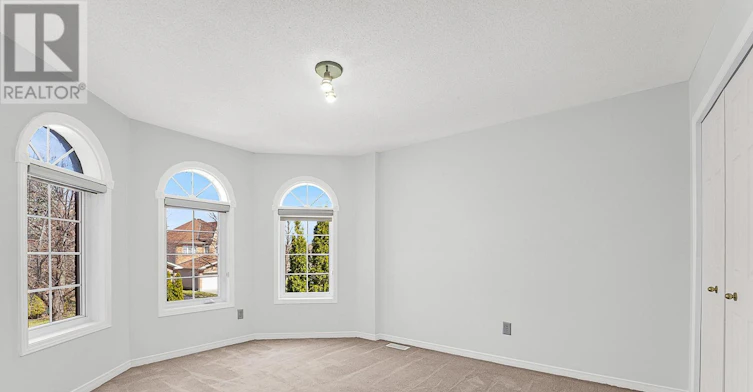 5 Cheltonia Way, Ottawa, ON, K2T 1G1 - 32