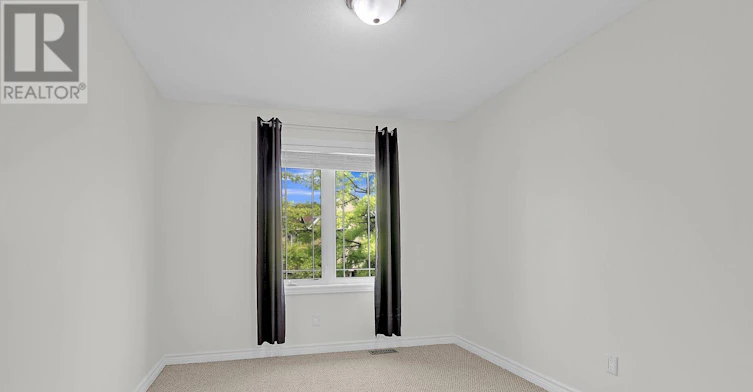 159 Tacom Circle, Ottawa, ON, K2G 4R1 - 8
