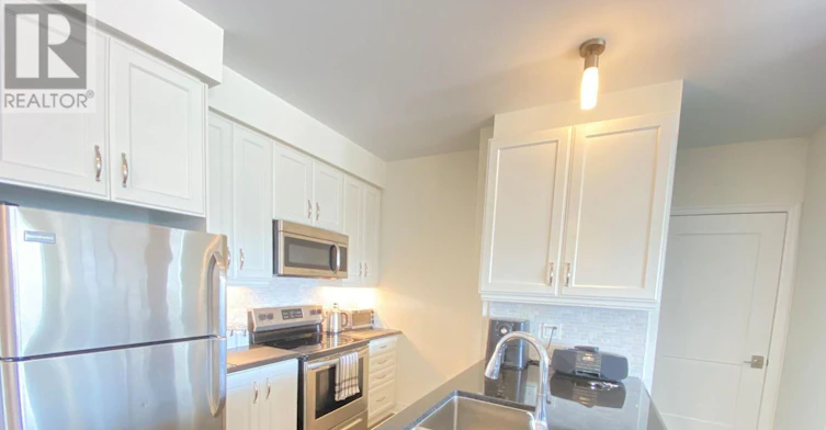 305-3028 Creekshore Common, Oakville, ON, L6M 5K6 - 6