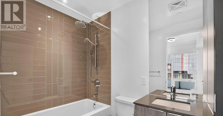 4111-448 Burnhamthorpe Road W, Mississauga, ON, L5B 0R4 - 9