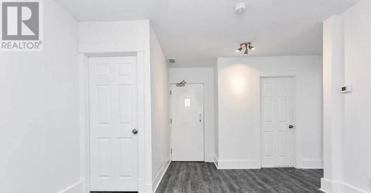 790 Bronson Avenue, Ottawa, ON, K1S 4G4 - 6