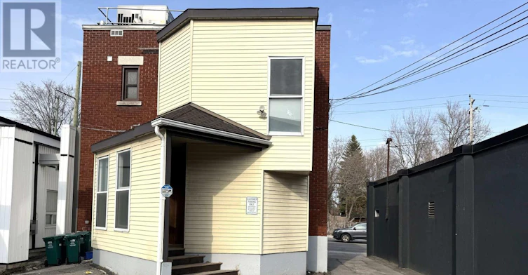 790 Bronson Avenue, Ottawa, ON, K1S 4G4 - 3
