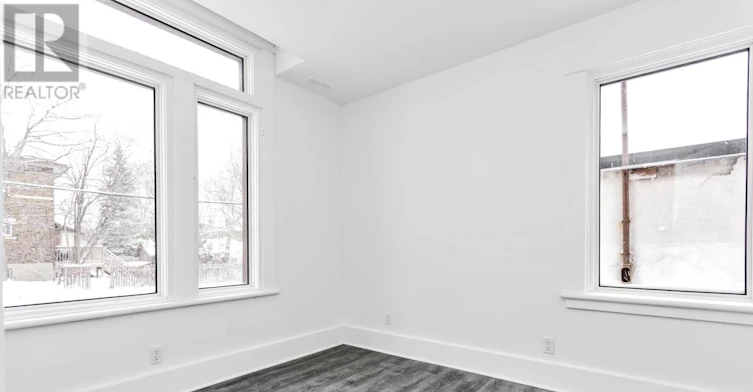 790 Bronson Avenue, Ottawa, ON, K1S 4G4 - 12