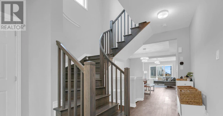 104 Unity Place, Ottawa, ON, K2S 2Y8 - 2