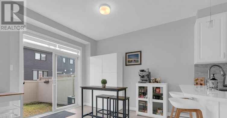 104 Unity Place, Ottawa, ON, K2S 2Y8 - 11