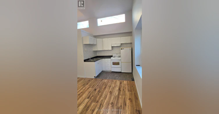 1549 O'connor Drive, Toronto, ON, M5B 2E7