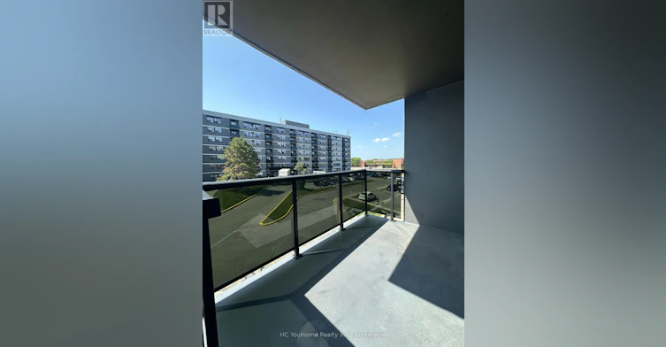 301-145 Wellington Street W, Aurora, ON, L4G 3L9 - 11