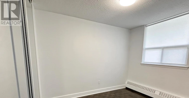 107-147 Wellington Street W, Aurora, ON, L4G 3M1 - 3