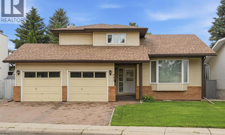 547 Whitewood Crescent