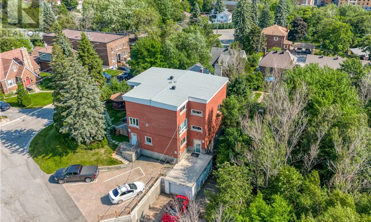 265 Montcalm Avenue