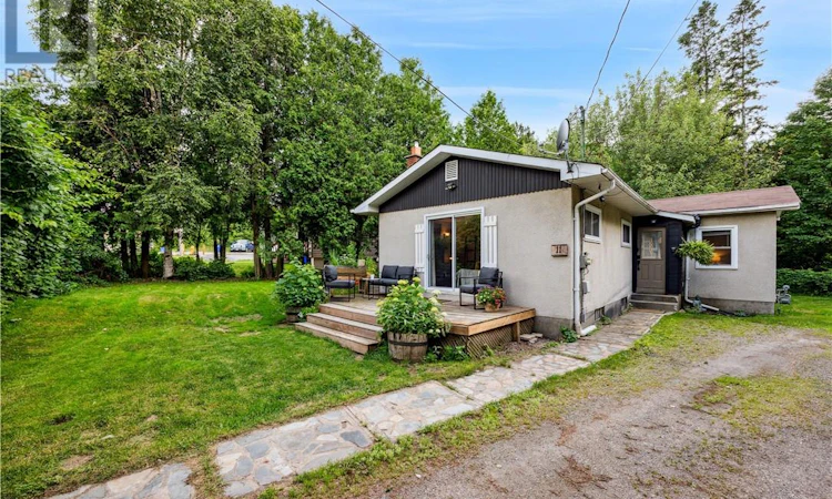 11 Michael Avenue