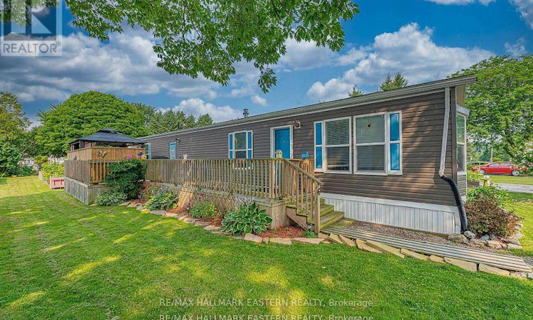 6 Hillview Drive
