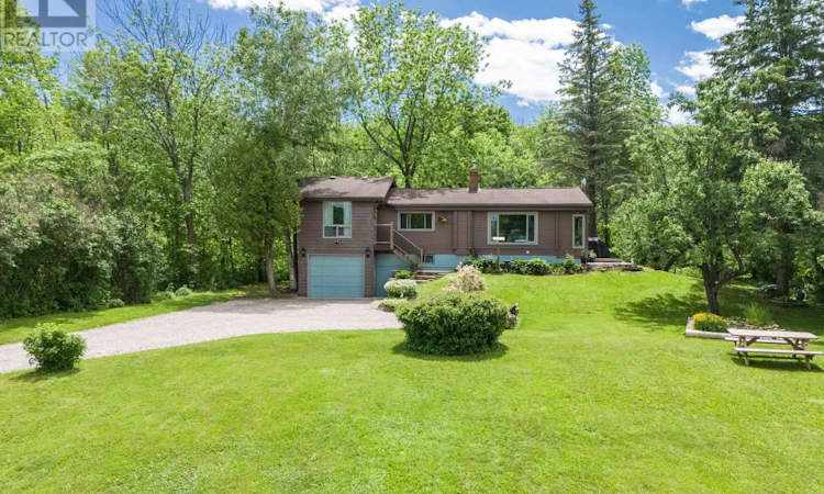 502788 Grey 1 Road