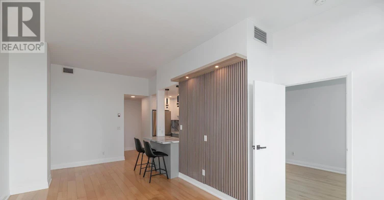 302-1901 Yonge Street, Toronto, ON, M4S 1Y6 - 6
