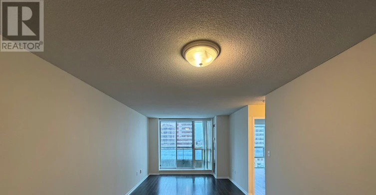 1009-1 Pemberton Avenue, Toronto, ON, M2M 4L9 - 9