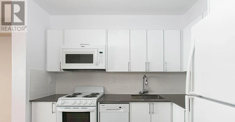 711-666 Spadina Avenue, Toronto, ON, M5S 2H8 - 9